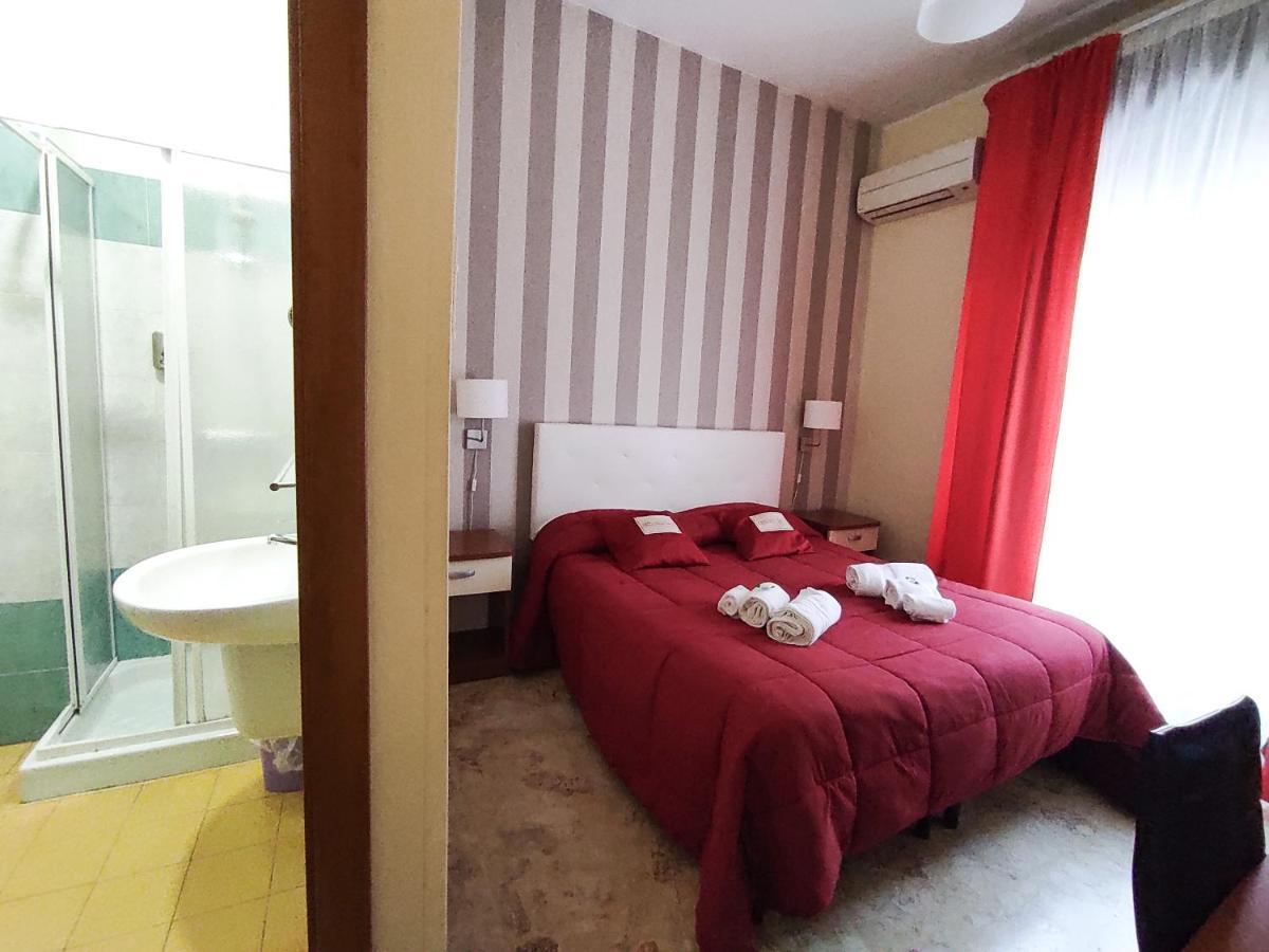 Abacus Hotel Реджо ди Калабрия Екстериор снимка