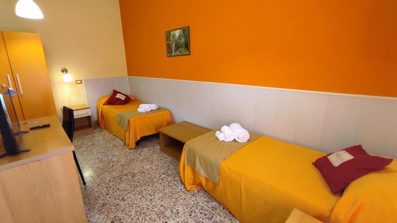 Abacus Hotel Реджо ди Калабрия Екстериор снимка